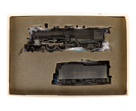 United 2-C-1 Schlepptenderlok ”5355 PRR” K-4, Spur H0, dunkelgrau, LS und Alterungsspuren, im OK, Z 2-3