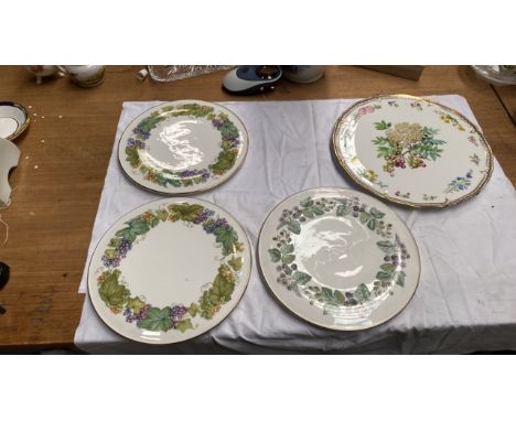  Sale Item:    4 ROYAL WORCESTER CAKE PLATES   Vat Status:   No Vat   Buyers Premium:  This lot is subject to a Buyers Premiu