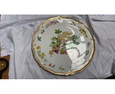  Sale Item:    ROYAL WORCESTER CAKE PLATE   Vat Status:   No Vat   Buyers Premium:  This lot is subject to a Buyers Premium o