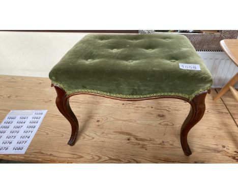  Sale Item:    VICTORIAN MAHOGANY FOOT STOOL   Vat Status:   No Vat   Buyers Premium:  This lot is subject to a Buyers Premiu