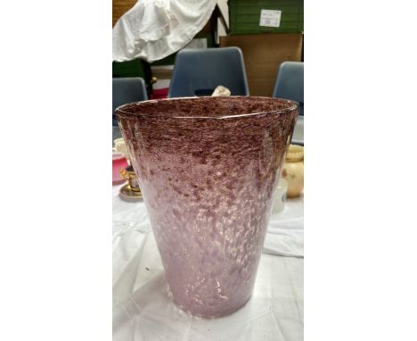  Sale Item:    LARGE SCOTTISH GLASS VASE   Vat Status:   No Vat   Buyers Premium:  This lot is subject to a Buyers Premium of