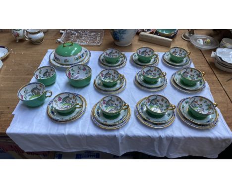  Sale Item:    34 PCE T GOODE &amp; CO LONDON TEA SET ETC (AF)  Vat Status:   No Vat   Buyers Premium:  This lot is subject t