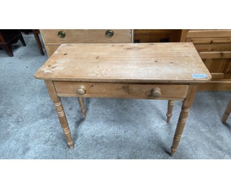  Sale Item:    PINE TABLE (AF)   Vat Status:   No Vat   Buyers Premium:  This lot is subject to a Buyers Premium of 17.5% + V