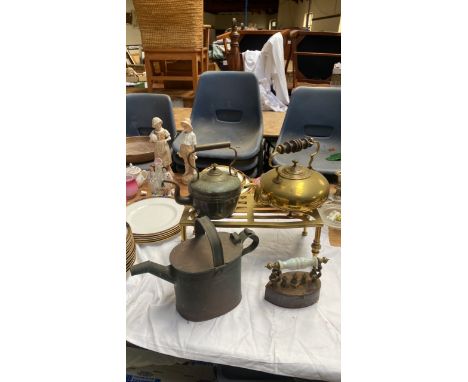  Sale Item:    BOX COPPER &amp; BRASS WARE (AF)   Vat Status:   No Vat   Buyers Premium:  This lot is subject to a Buyers Pre