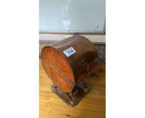  Sale Item:    COPPER PLATE DRYER   Vat Status:   No Vat   Buyers Premium:  This lot is subject to a Buyers Premium of 17.5% 