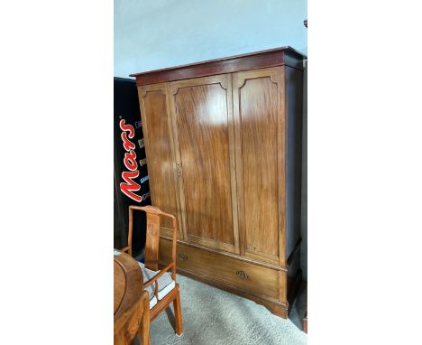  Sale Item:    MAHOGANY WARDROBE (AF)   Vat Status:   No Vat   Buyers Premium:  This lot is subject to a Buyers Premium of 17