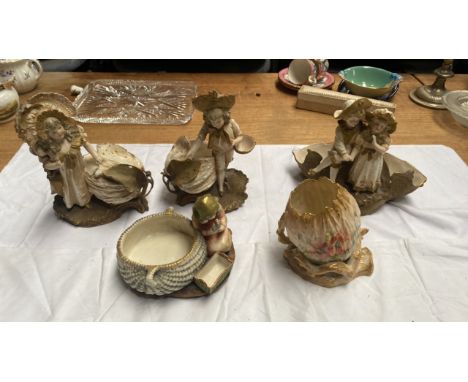  Sale Item:    BOX 5 CONTINENTAL FIGURES (AF)   Vat Status:   No Vat   Buyers Premium:  This lot is subject to a Buyers Premi