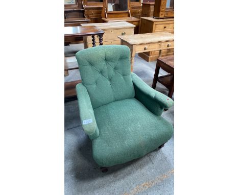  Sale Item:    GREEN EASY CHAIR (AF)   Vat Status:   No Vat   Buyers Premium:  This lot is subject to a Buyers Premium of 17.