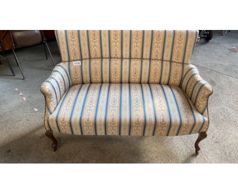  Sale Item:    SMALL SOFA   Vat Status:   No Vat   Buyers Premium:  This lot is subject to a Buyers Premium of 17.5% + Vat @ 