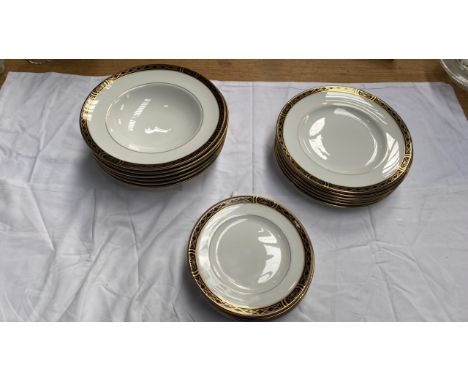  Sale Item:    24 PCE ROYAL WORCESTER MOUNT BATTEN  Vat Status:   No Vat   Buyers Premium:  This lot is subject to a Buyers P