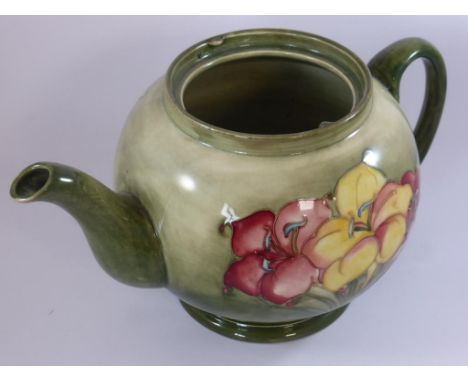 RARE MOORCROFT AFRICAN LILY TEAPOT, NO LID, MOORCROFT MUSEUM LABEL 00581