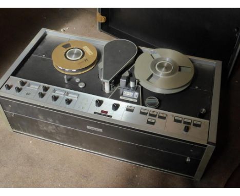 AMPEX VR7800 VINTAGE STUDIO VIDEO RECORDER (if you are considering bidding remotely please ensure that you can arrange collec