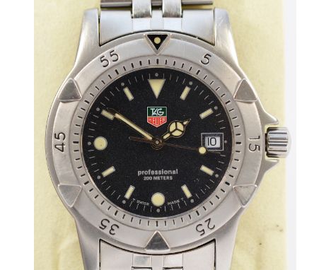 Tag Heuer, Professional 200 meters, a stainless steel quartz gentleman's wristwatch, reference WX 454B, c.1998, serial number