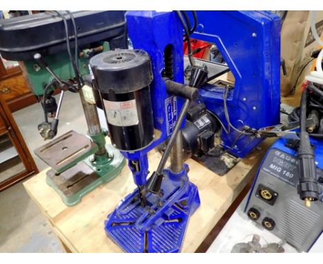 Record RPM75 pillar drill. All electrical items in this lot have been PAT tested for safety and have passed. This does not co
