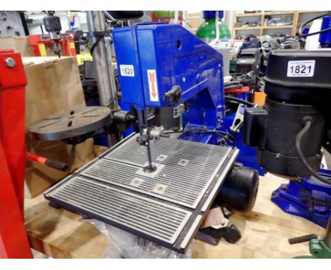 Clarke woodworker 14 inch band saw. All electrical items in this lot have been PAT tested for safety and have passed. This do