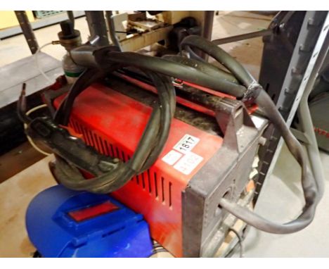 Mighty mig 130XT mig welder with gas and mask. All electrical items in this lot have been PAT tested for safety and have pass