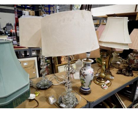 Pair of glass lamps with shades. All electrical items in this lot have been PAT tested for safety and have passed. This does 