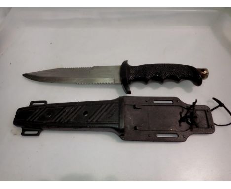 Divetopia Tabata divers knife in sheath. UK P&amp;P Group 2 (£20+VAT for the first lot and £4+VAT for subsequent lots) 