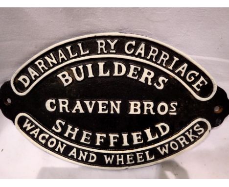 Cast iron Craven Brothers Coach Builders sign, W: 20 cm. P&amp;P Group 1 (£14+VAT for the first lot and £1+VAT for subsequent