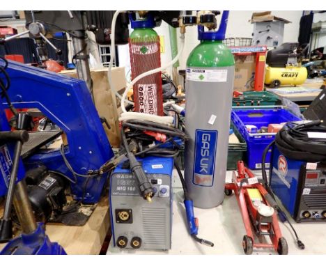 R-Tech 1GBT MIG 180 welder with gas bottle. Not available for in-house P&amp;P 