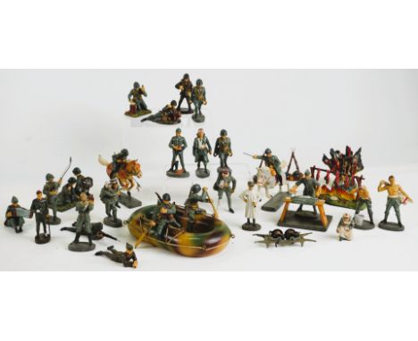 ELASTOLIN - MADE IN GERMANY Kingdom of Italy: Army  30s/40s  - Made of composite material. Very good condition. 2.76 in. and 