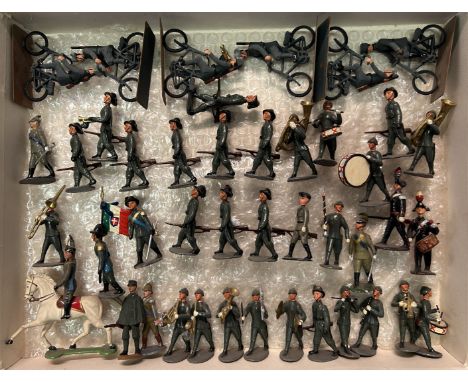 ANTONINI - MADE IN ITALY Italian Army, Kingdom, Bersaglieri and Military Band 70s/80s - Made of lead. Good condition. 2.36 in