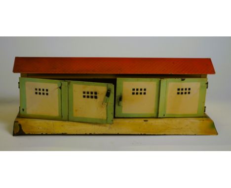 KIBRI - MADE IN GERMANY  Car garage  40s  - Scale 1:43, made of tin. Good condition.
