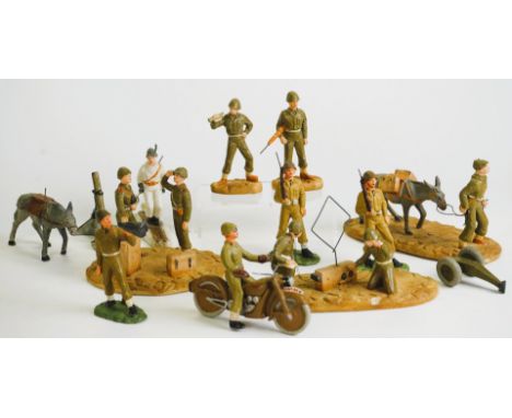 NARDI - MADE IN ITALY Italian Army 40s - with a motorbike.&nbsp;Made of composite material. Excellent condition. &nbsp; 3.94 