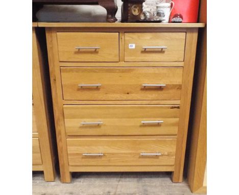 2'9 heavy light oak chest of 3 long and 2 short drawers 