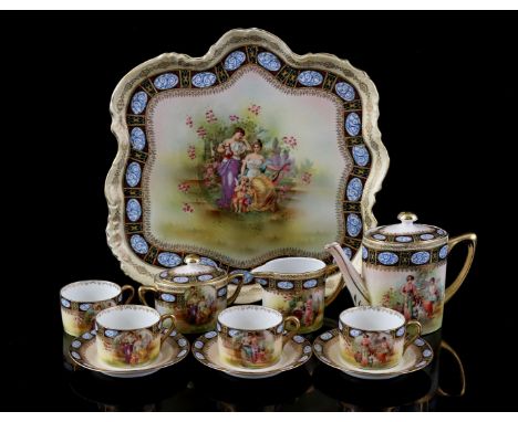 Suhl Erdmann Schlegelmilch, porcelain plateau with teapot, milk jug, sugar bowl and 4 cups with 3 saucers with classic decor 