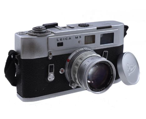 LeicaM5 Hell photo camera, serial number 1345816, year built 1972, batch 2000, lens Ernest Leitzf=5 cm, 1:2, numbered 1597339