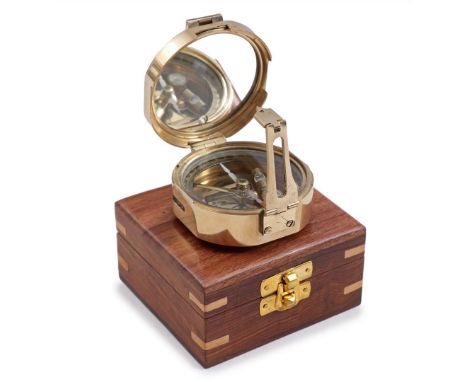 Brass compass, 7.5 cm diameter, in wooden box