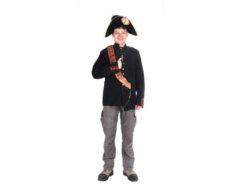 Uniform with sash with text Classe 1897, stitch and a mannequin