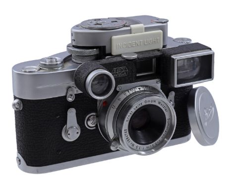 Leica M3 camera, serial number 984389, year built 1959, batch 2800, lens Ernest Leitzf=3.5 cm, 1:35 no. 1594740 with light me