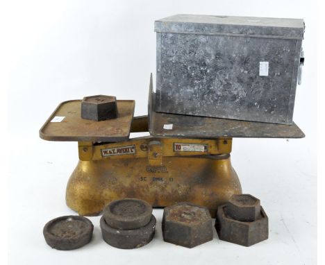 A set of W &amp; T Avery Ltd scales with assorted weights