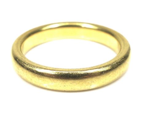 A 22ct gold wedding band ring, size J, 5.6g. 