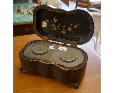 Oriental tea caddy with pewter insert 