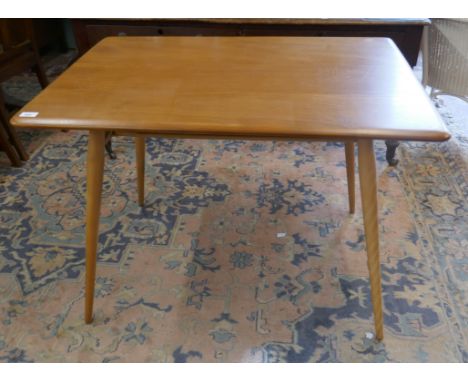 Ercol breakfast table - Approx size: W: 100cm D: 70cm H: 73cm 