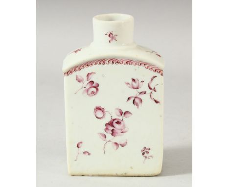 A CHINESE PINK AND WHITE PORCELAIN CADDY, 11.5cm high.