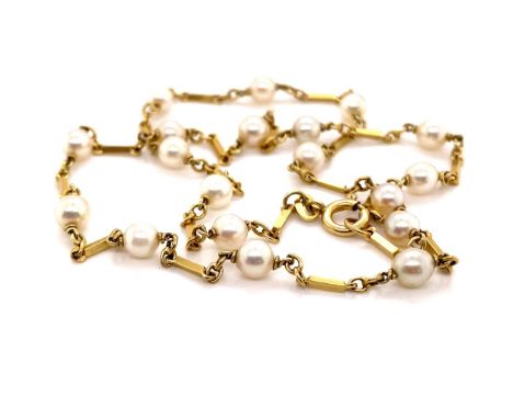 A PEARL AND BAR LINK  NECKLACE. LENGTH 39.5cms. WEIGHT 5.6grms. 