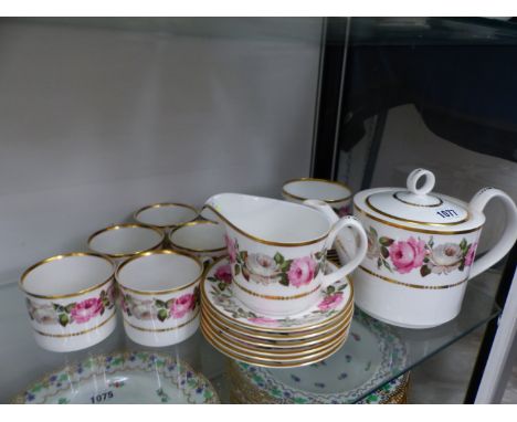 A 1970S WORCESTER ROYAL GARDEN PATTERN COFFEE SERVICE FOR SIX. FROM THE ESTATE OF PHILIP ASTLEY-JONES