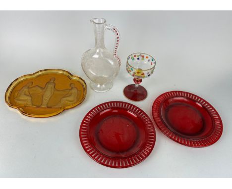 A COLLECTION OF GLASSWARE TO INCLUDE A PRESSED GLASS DISH WITH LADIES, A CONTINENTAL GLASS WINE EWER, WITH TWISTED RED HANDLE