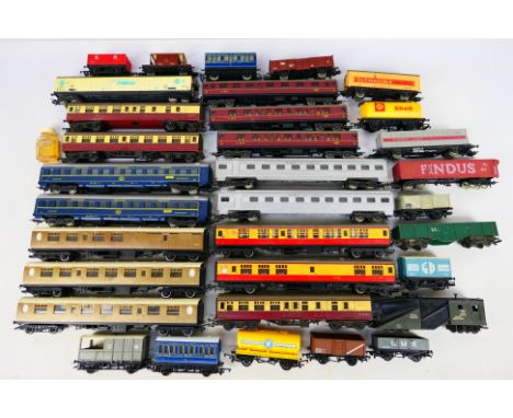 Tri-ang - Hornby - Lima - A collection of OO gauge wagons and coaches including 2 x Railways Of Australia coaches, 3 x LNER t
