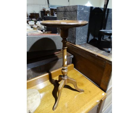 A Mahogany Circular Topped Tripod Wine Table