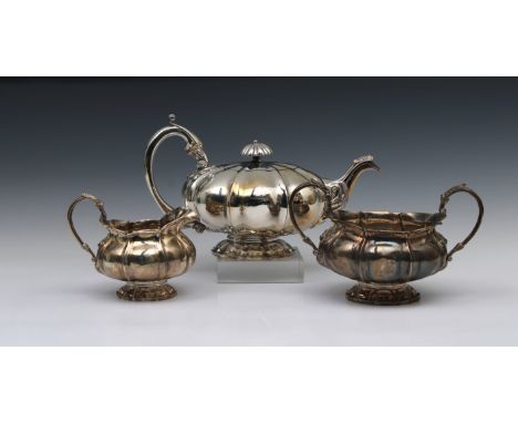 A George IV / William IV Irish silver three piece tea service William Nolan, Dublin, 1830, comprising a teapot, milk jug and 