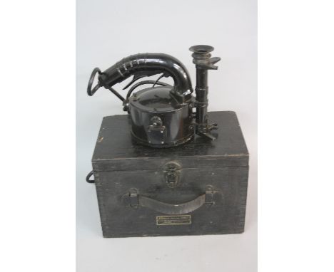 A SHIP TO SHIP LAMP, No.268905 A.B., in original box