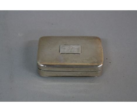 A GEORGE III SILVER RECTANGULAR SNUFF BOX, engraved initials to the cover, gilt interior, maker IT, Birmingham 1801, approxim