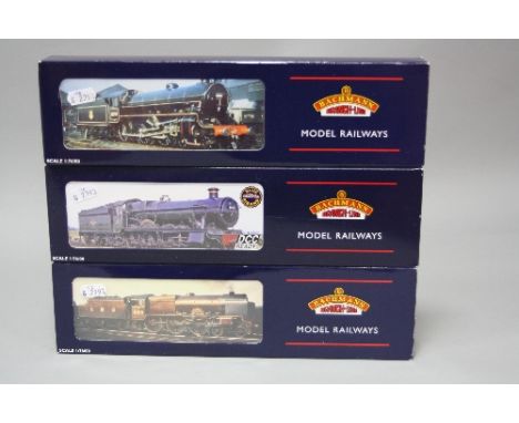 THREE BOXED BACHMANN OO GAUGE LOCOMOTIVES, Class B1 'Springbok' No.61000 (31-712), 'Hall' Class 'Saint Edmund Hall' No.5960 (