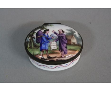 A LATE 18TH CENTURY PORCELAIN AND ENAMEL OVAL PATCH BOX, the cover painted with a traveller and a man in purple robes with sh