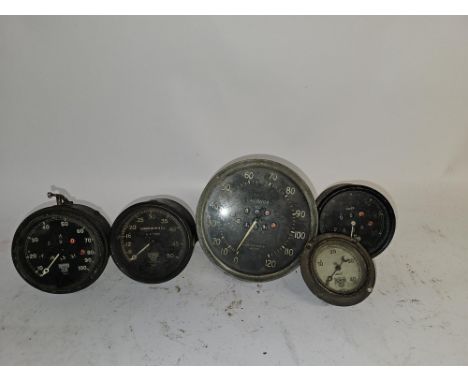 Collection of vintage car dials- Includes a Lagonda speedometer by S Smith & Sons Ltd marked 761553, and 6 other S Smith and 